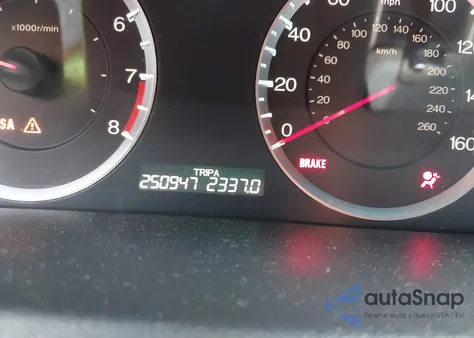 2008 Honda Accord 2.4 Ex from USA, damaged, VIN 1HGCS11718A018085